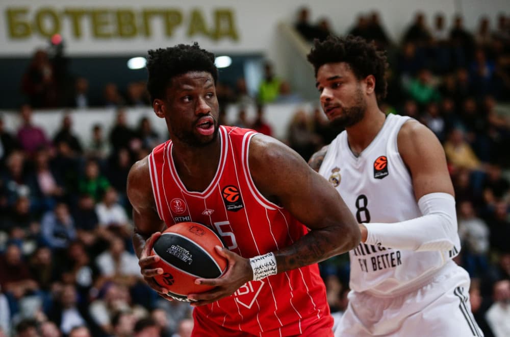 Hapoel zadržao jednog od najboljih centara Evrolige