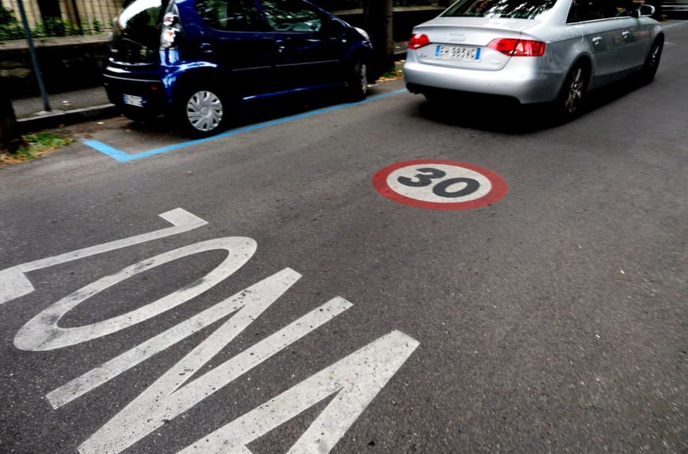 Auto bi mogao sam da odluči koliko brzo smete da vozite: Tehnologija je već tu