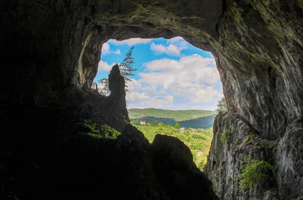 Jedan od bisera Srbije ponovo dostupan turistima: Potpećka pećina čeka posetioce