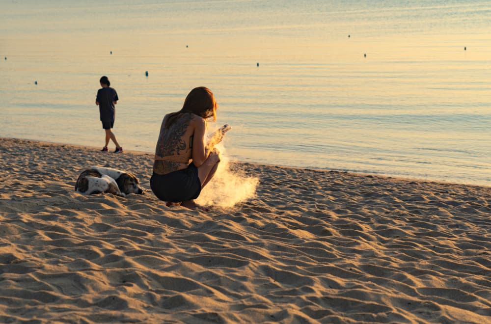 Šok na plaži: Turistkinja kažnjena zbog jedne stvari koju svi rade VIDEO