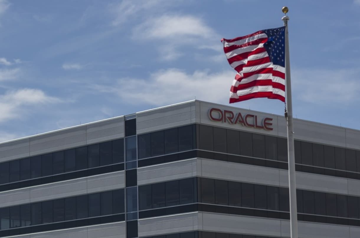 Njena dnevnica vredi kao naše tri plate: Ko je Hilari Makson, nova CFO tehnološkog giganta