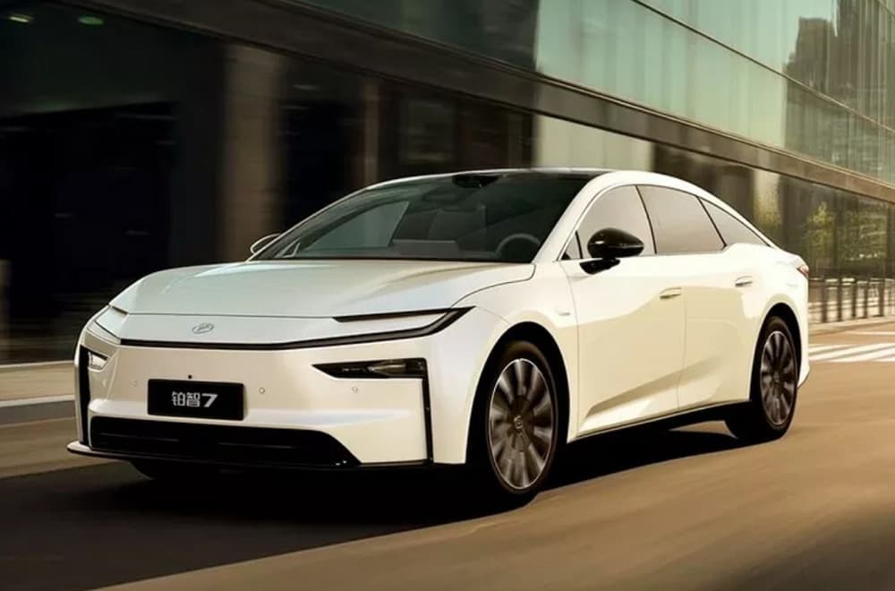 Toyota primila 3.100 narudžbina za sat vremena: Cena novog EV modela objašnjava sve FOTO