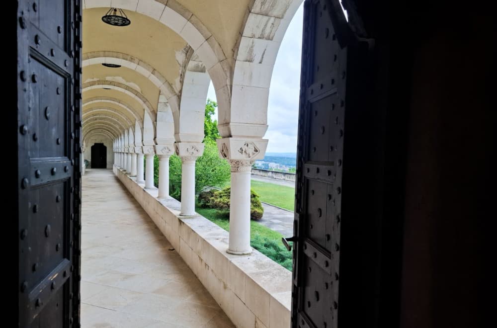 Otvorena sezona turističkih obilazaka Dvorskog kompleksa za 2026. godinu FOTO