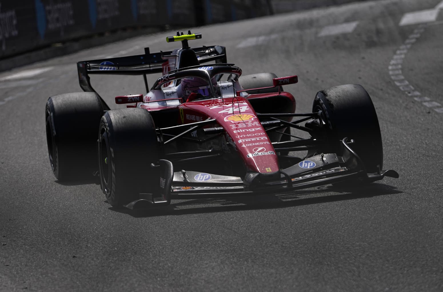Hamilton: "Problem je u bolidu"