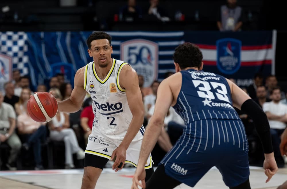 Fener posle drame i produžetka do nove borbe za titulu
