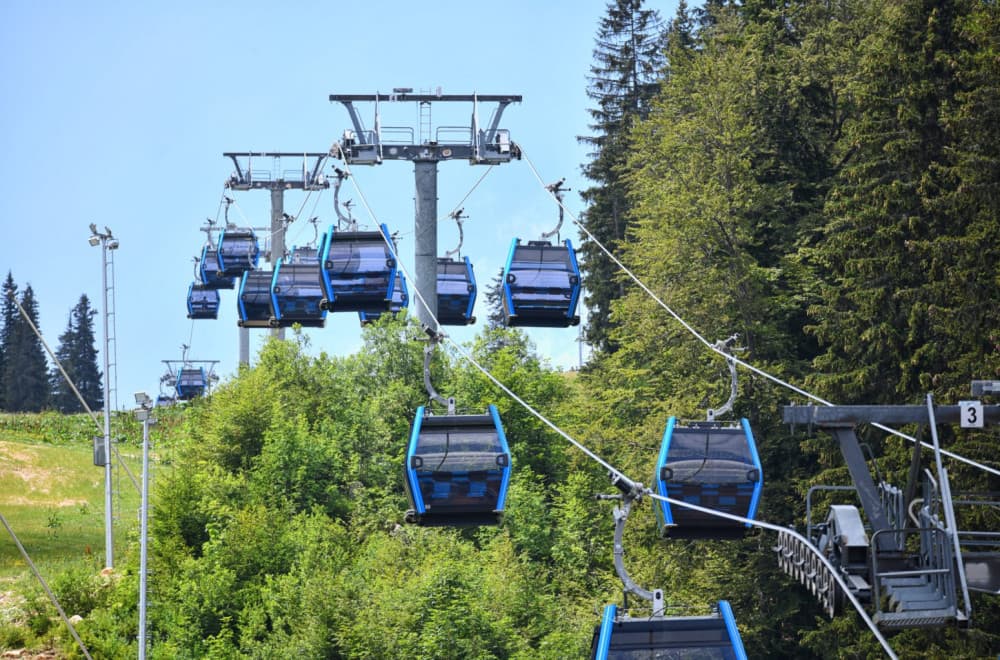 Jahorina otvorila letnju sezonu: Odmor, adrenalin i temperature za predah od grada VIDEO