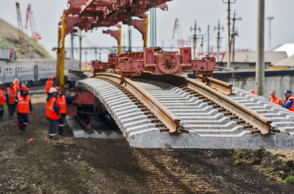 Traže se izvođači za gradnju jedne od najdužih deonica na pruzi Beograd-Niš