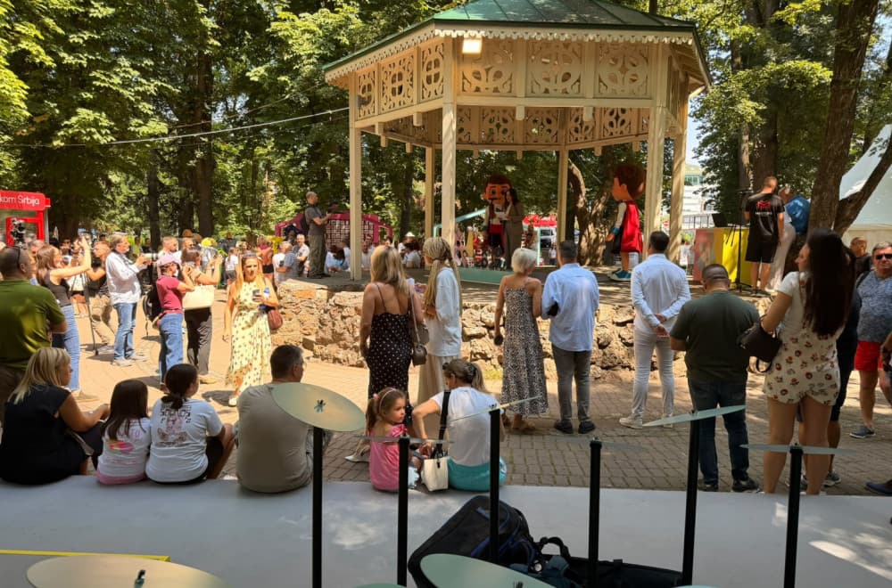 EXPO karavan na glavnom gradskom šetalištu u Vranju u nedelju
