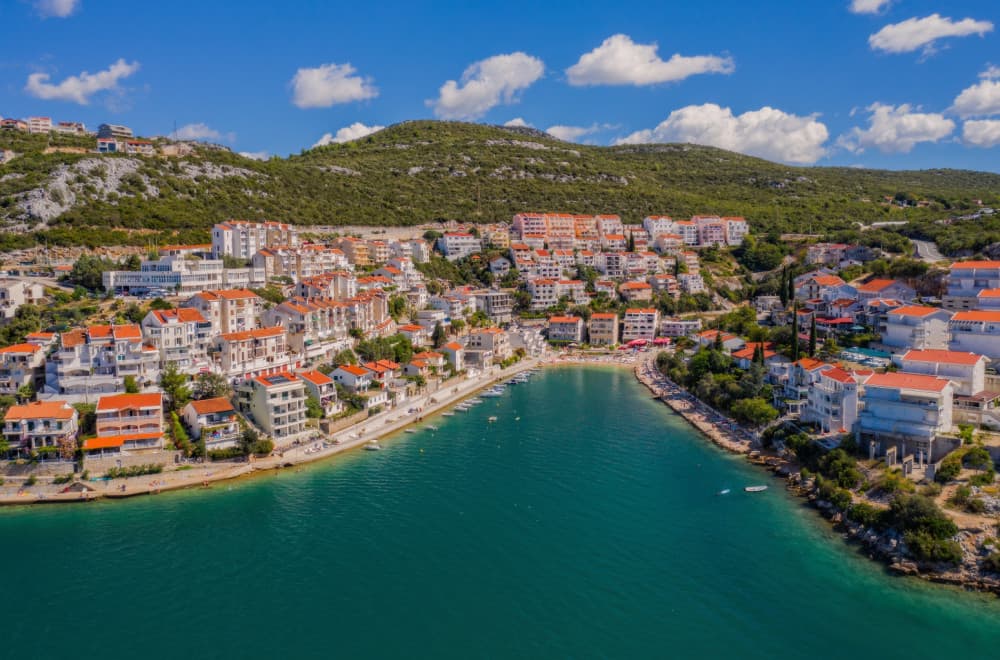 Sedmodnevni odmor na moru za dvoje košta manje od 600 evra; Evo gde je to moguće