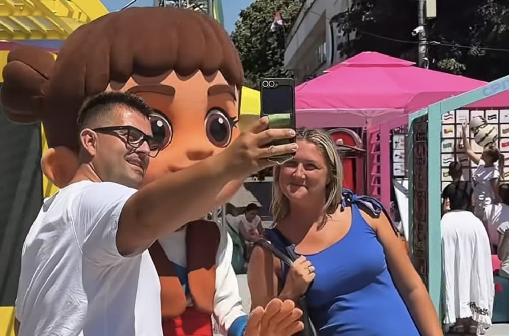 EXPO karavan doneo osmeh i dobru energiju u Kraljevo FOTO/VIDEO