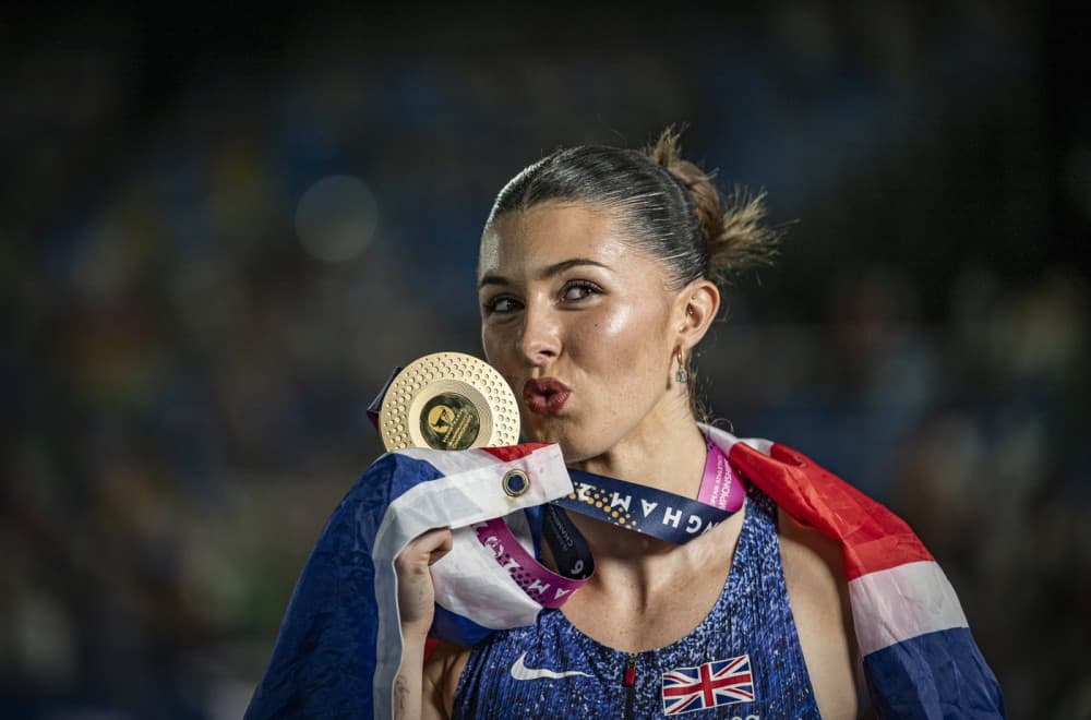 "Dva od četiri, bejbi!" – Britanka juri istoriju na EP