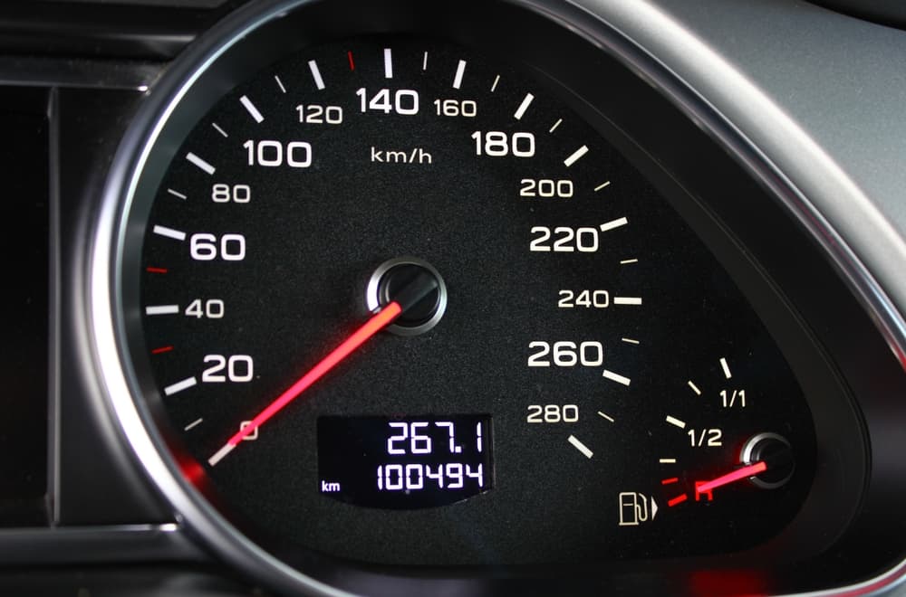 Nije važan samo broj kilometara: Svaki peti automobil u Srbiji previše "maltretiran"