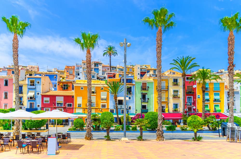 Mediteranski grad koji miriše na čokoladu: Neotkriveni biser koji turisti još uvek nisu "opkolili" FOTO