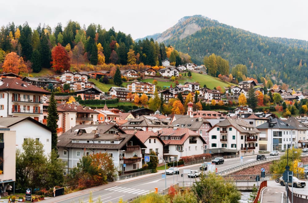 Malo planinsko selo posećuju turisti iz celog sveta: Magični pejzaži ostavljaju bez daha FOTO