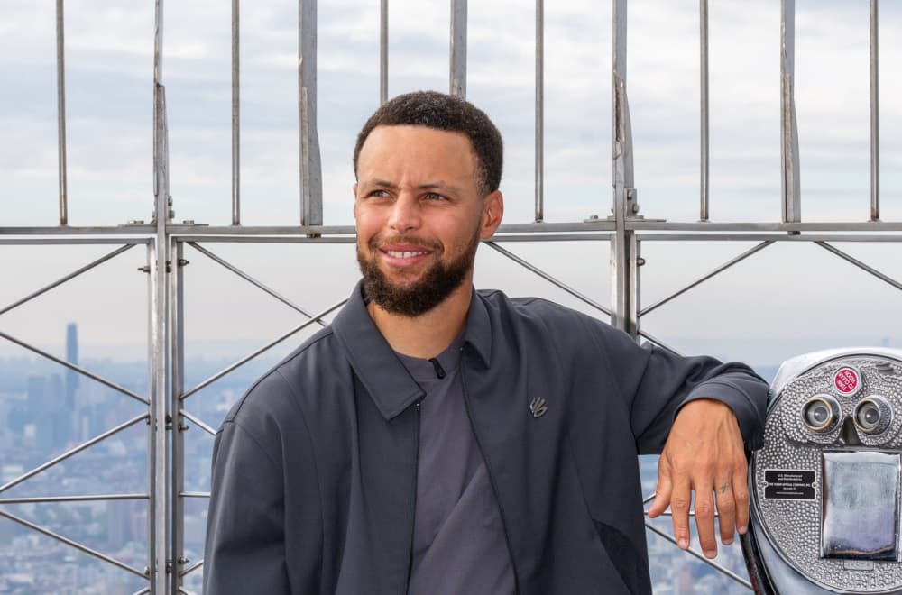 Stef Kari ispisao istoriju NBA lige: Novi ugovor i neverovatan rekord FOTO