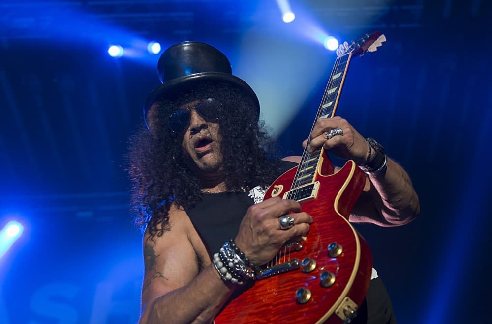 Čuveni Sleš se vraća u Srbiju: Gitarista sa svojim bendom najavio nastup u Beogradu