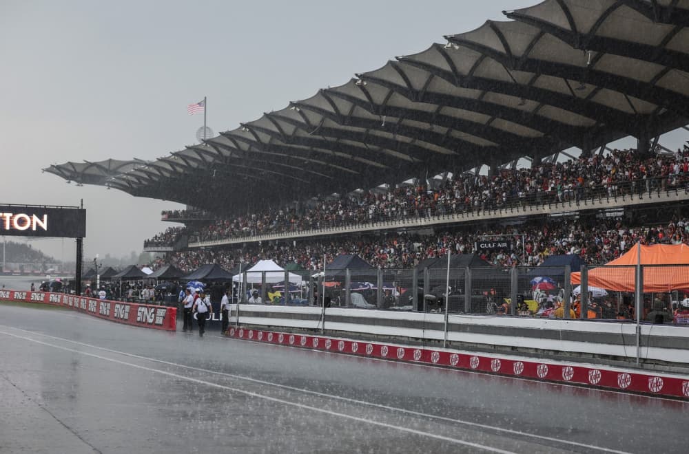 Drama! Šta se dešava?! Formula 1 u velikom problemu