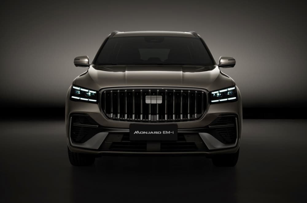 Geely u Parizu predstavlja svoj novi adut za Evropu: Stiže veliki hibridni SUV FOTO