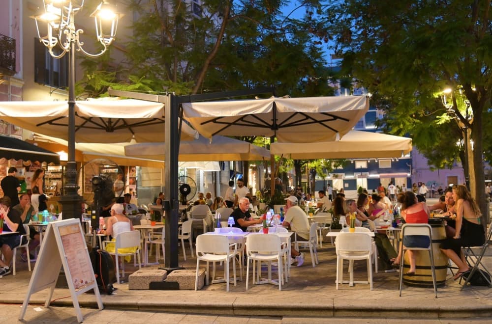 Sardinija uvodi novinu u 15 restorana: Turisti će morati da promene jednu naviku