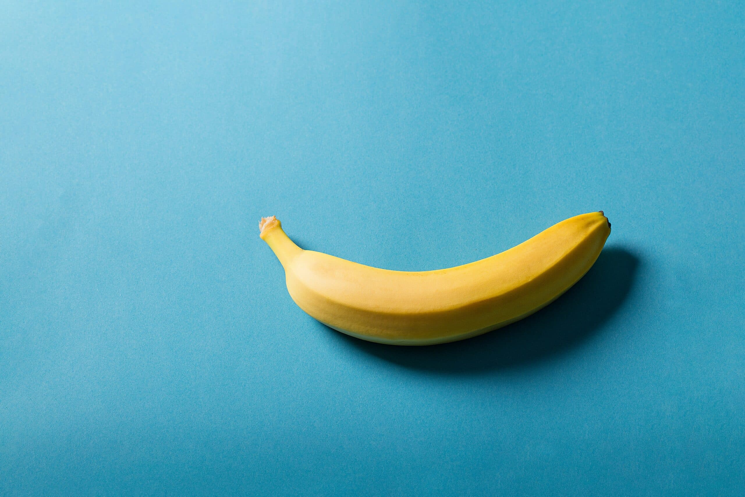 Banana zalepljena za zid vredna 6,24 miliona dolara: Kako je nastao „Comedian“