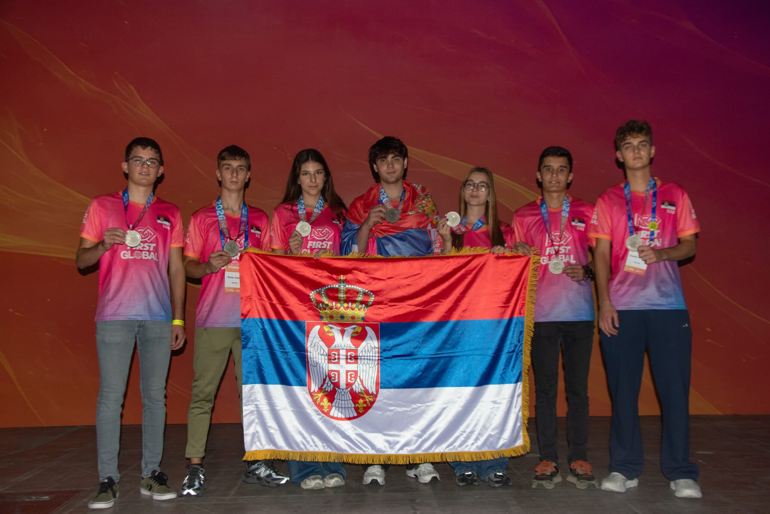 Tim Srbije osvojio srebro na takmičenju u robotici u Južnoj Koreji