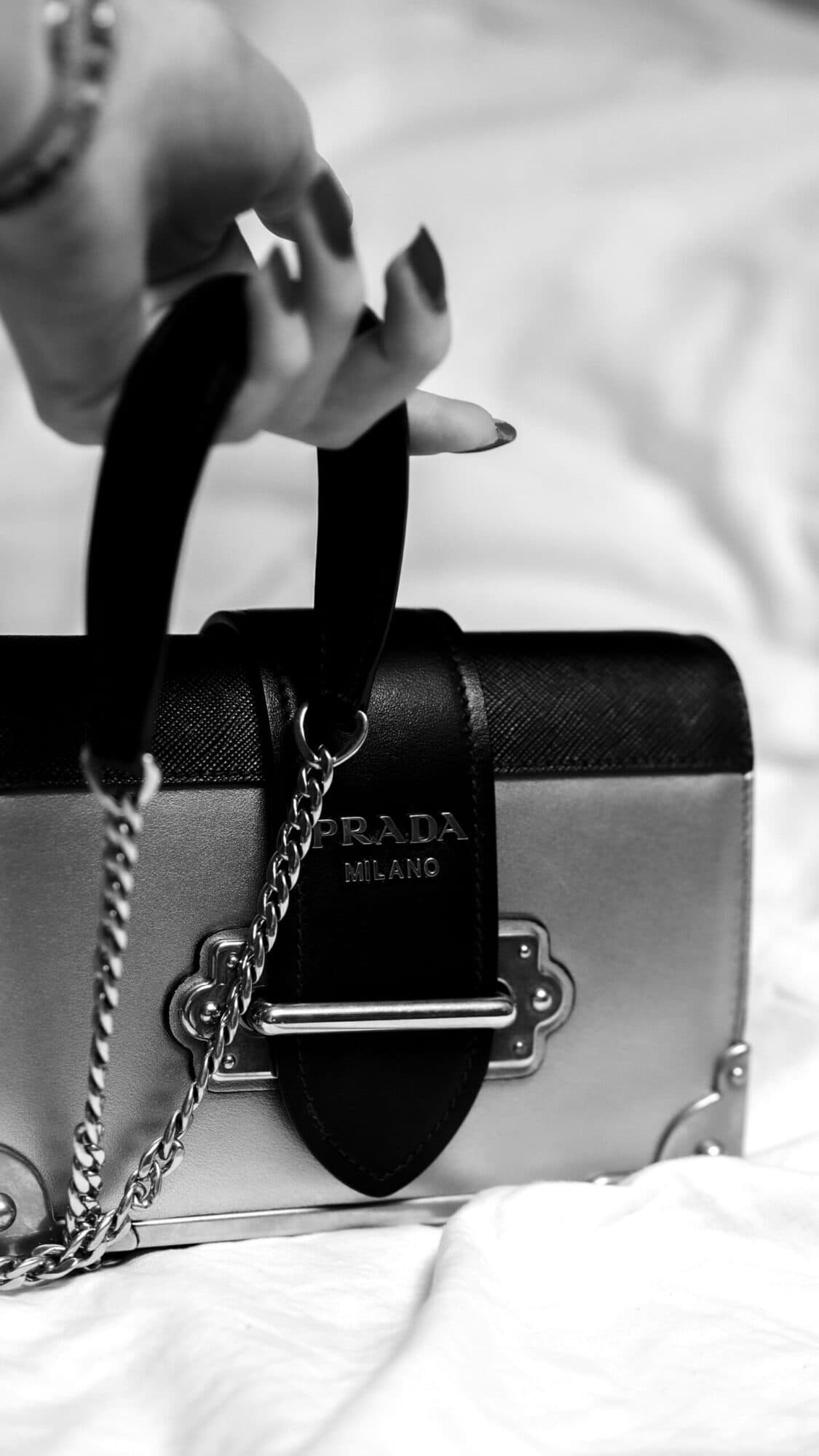 Prada se vratila na vrh sa torbom koja je hit sezone: Ovo je 10 najpoželjnijih modnih brendova sveta