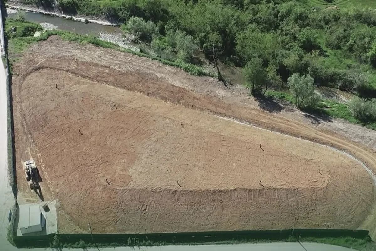 Sanirana nesanitarna deponija u Mionici (FOTO)