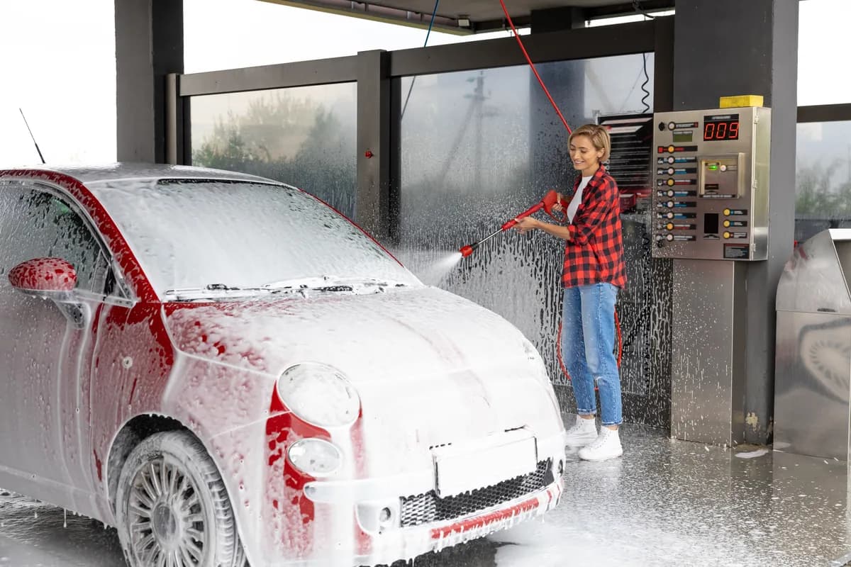 Situacije u kojima pranje automobila može da izazove više štete nego koristi