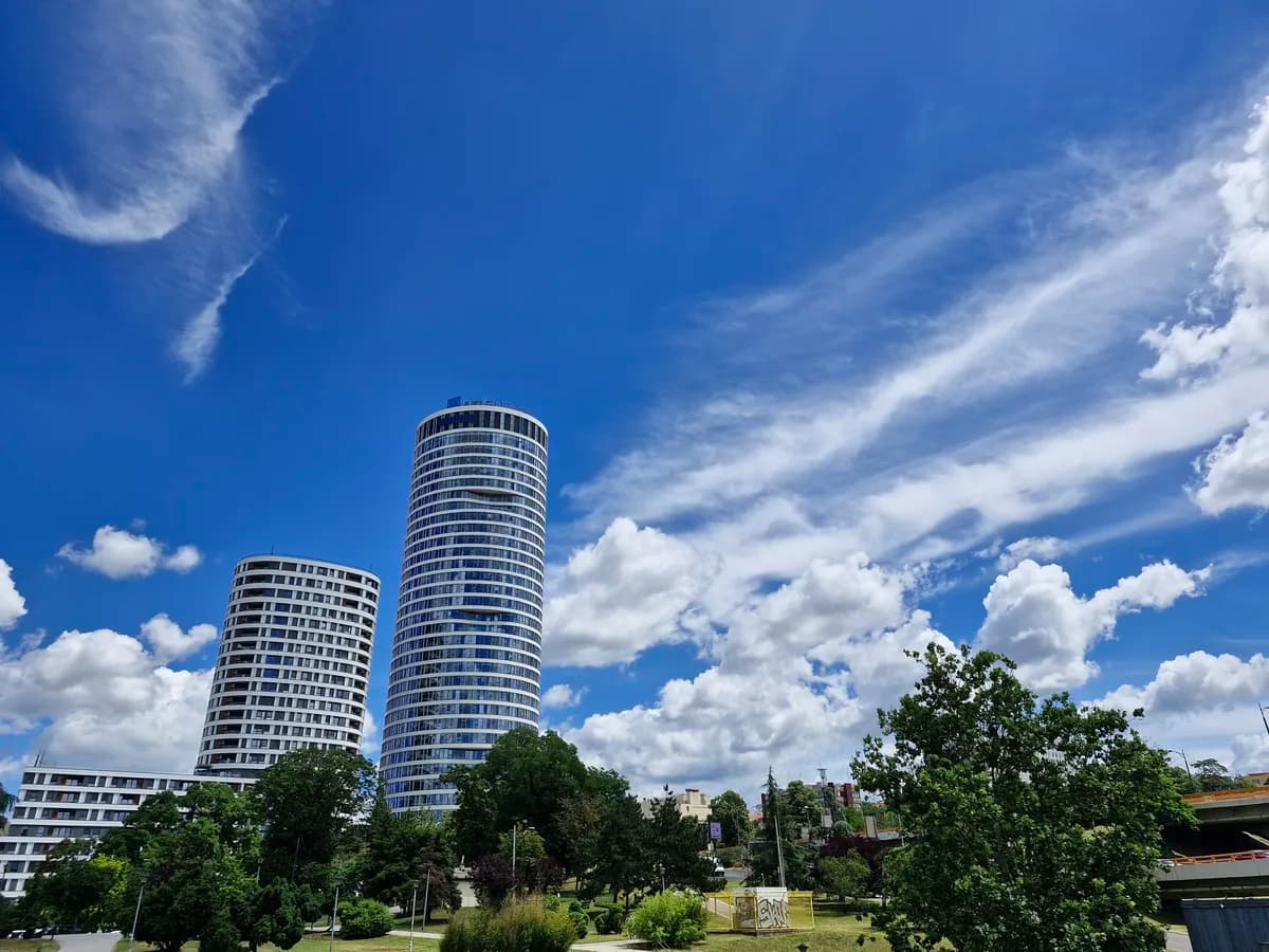Danas prijatno letnje vreme, temperatura do 30 stepeni, za vikend promenljivo oblačno i toplo