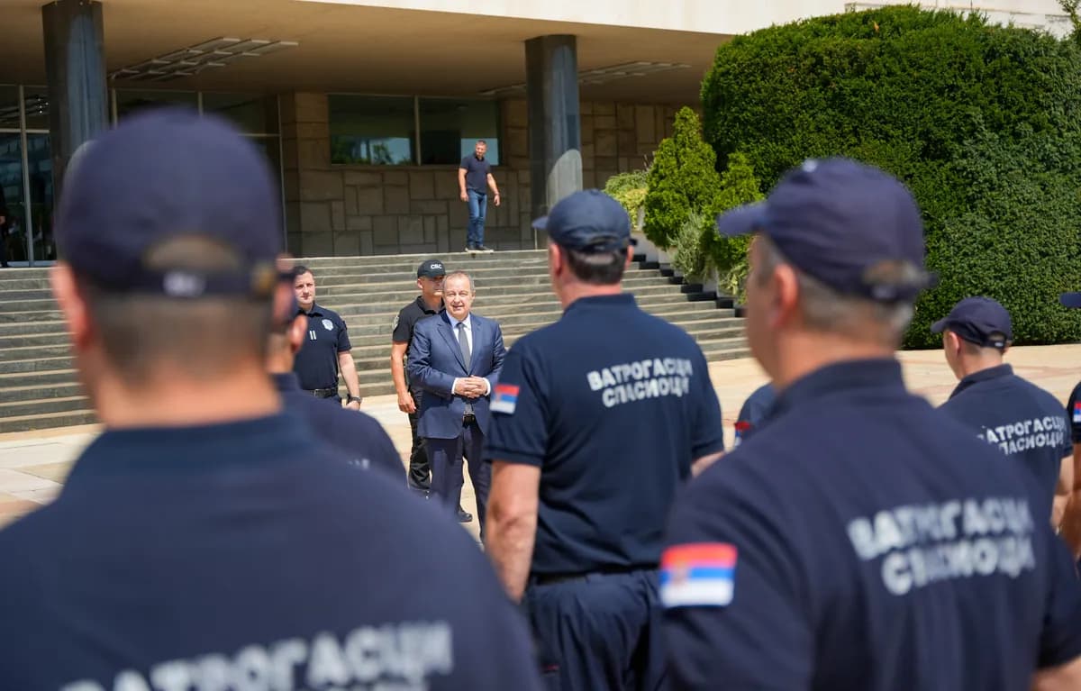 Ministry: Serbian firefighters deployed to France to help battle wildfires