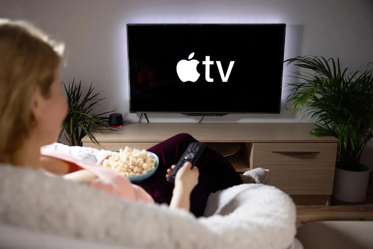 Da li ste gledali Apple TV seriju „Star City"? Polako postaje jedan od najboljih spinofova