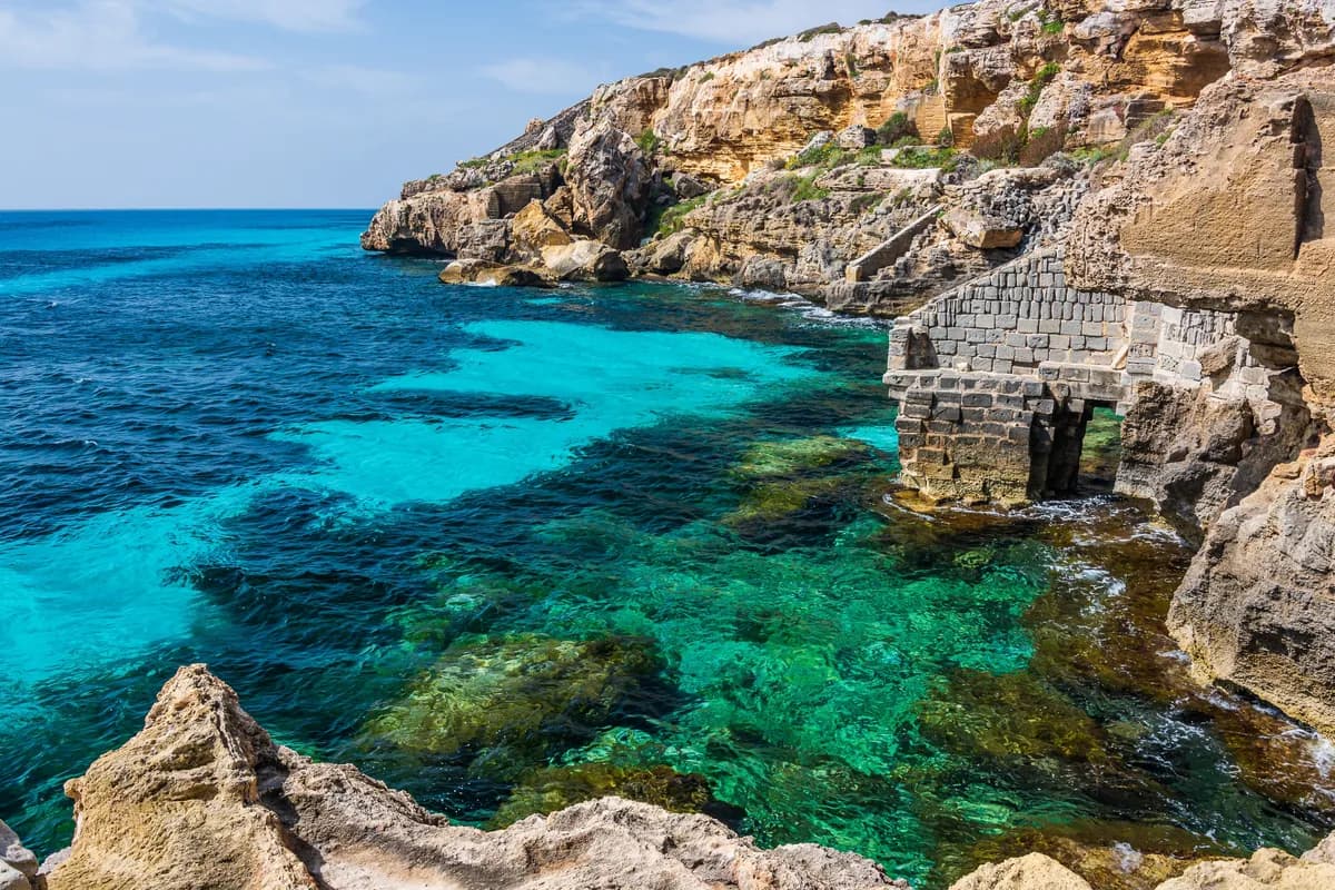 (FOTO) Sicilijansko ostrvo, filmska Itaka, priprema se za turistički „bum” zbog „Odiseje”