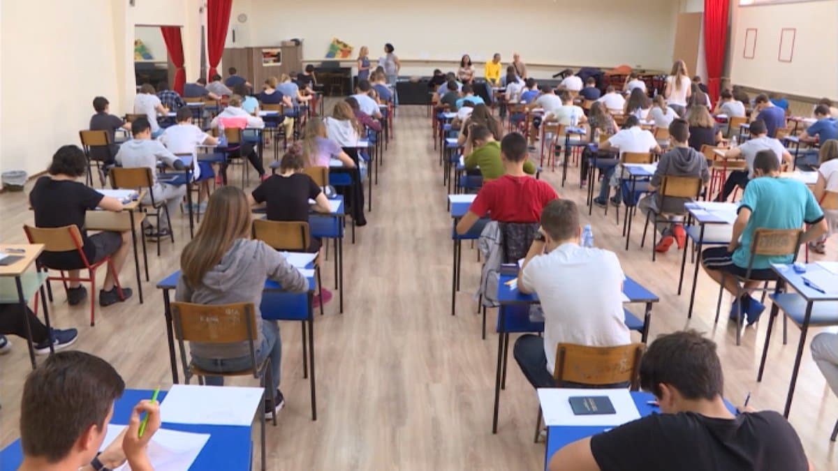 U Nišu svaki peti osmak dobitnik "Vukove diplome"