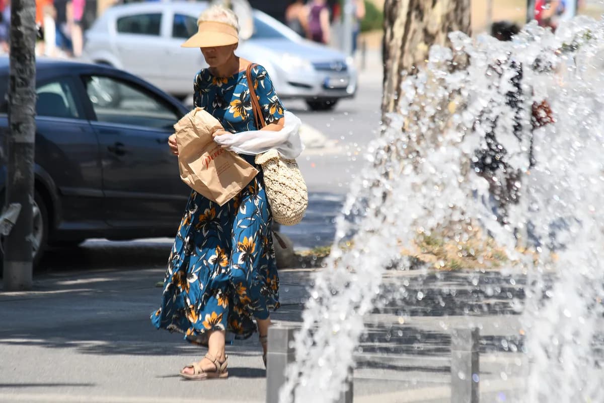 RHMZ izdao važno upozorenje na jak toplotni talas koji će trajati danima: Temperature prelaze 40, a noću oko 26 - evo kad se pakao završava