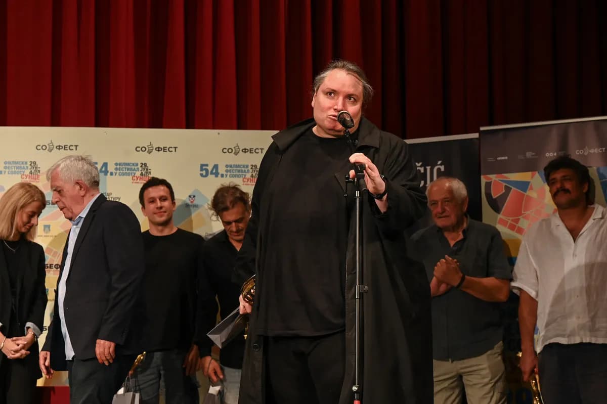 "Hvala vam na razumevanju. Obično nas ne razumeju": "Karmadona" najbolji film, Jeleni Đokić i Andriji Kuzmanoviću glumačke nagrade Sofesta