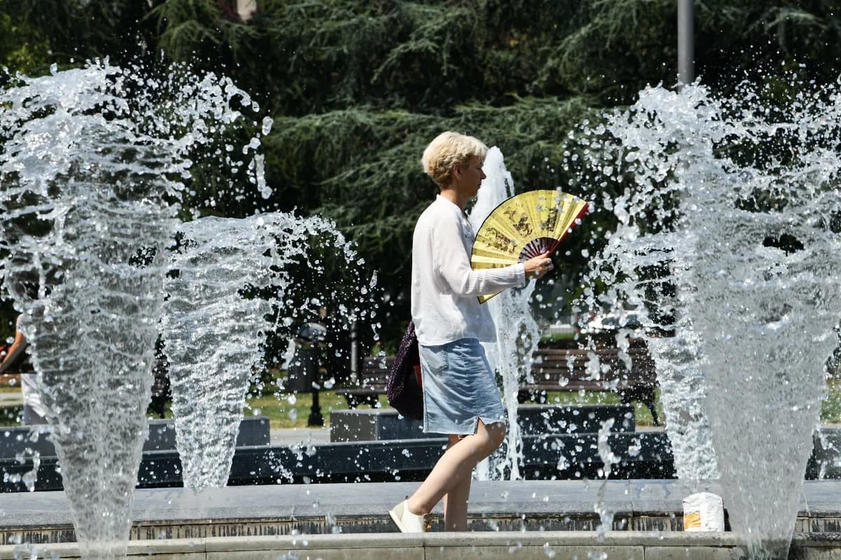 Danas do 36 stepeni, ali u ovom delu Srbije se popodne očekuju pljuskovi s grmljavinom