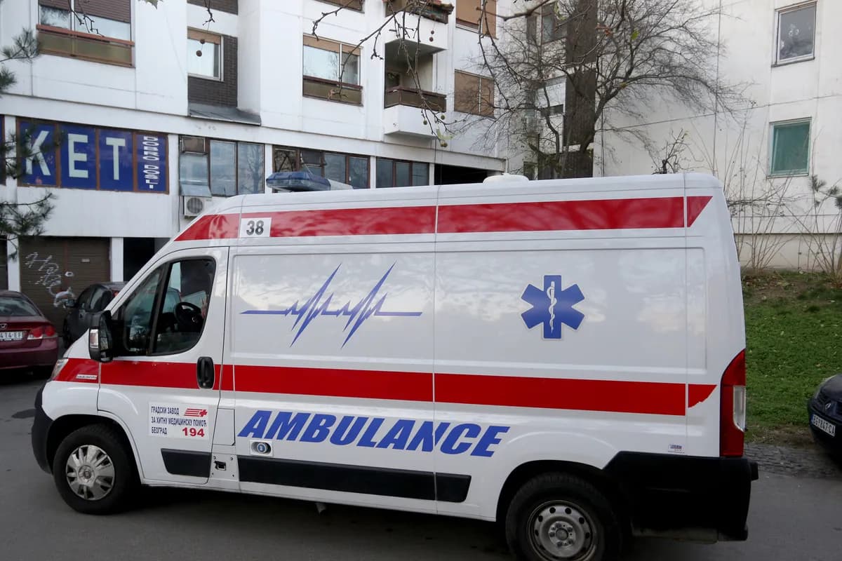Povećan broj poziva Hitnoj pomoći zbog paklene noći: Doktorka daje važne savete građanima kako da lakše podnesu vrućine