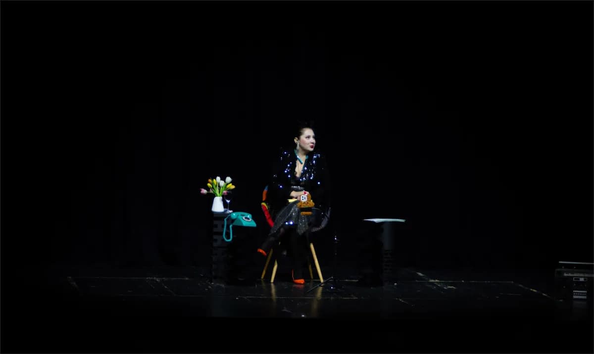 Sandra Silađev otvorila osmi termin za monodramu "Seansa"
