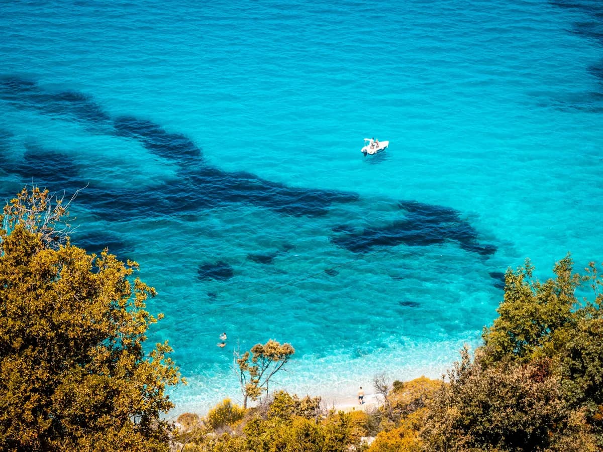 Zaboravite Hvar i Santorini: Ova ostrva su podjednako prelepa, a mnogo jeftinija za letovanje