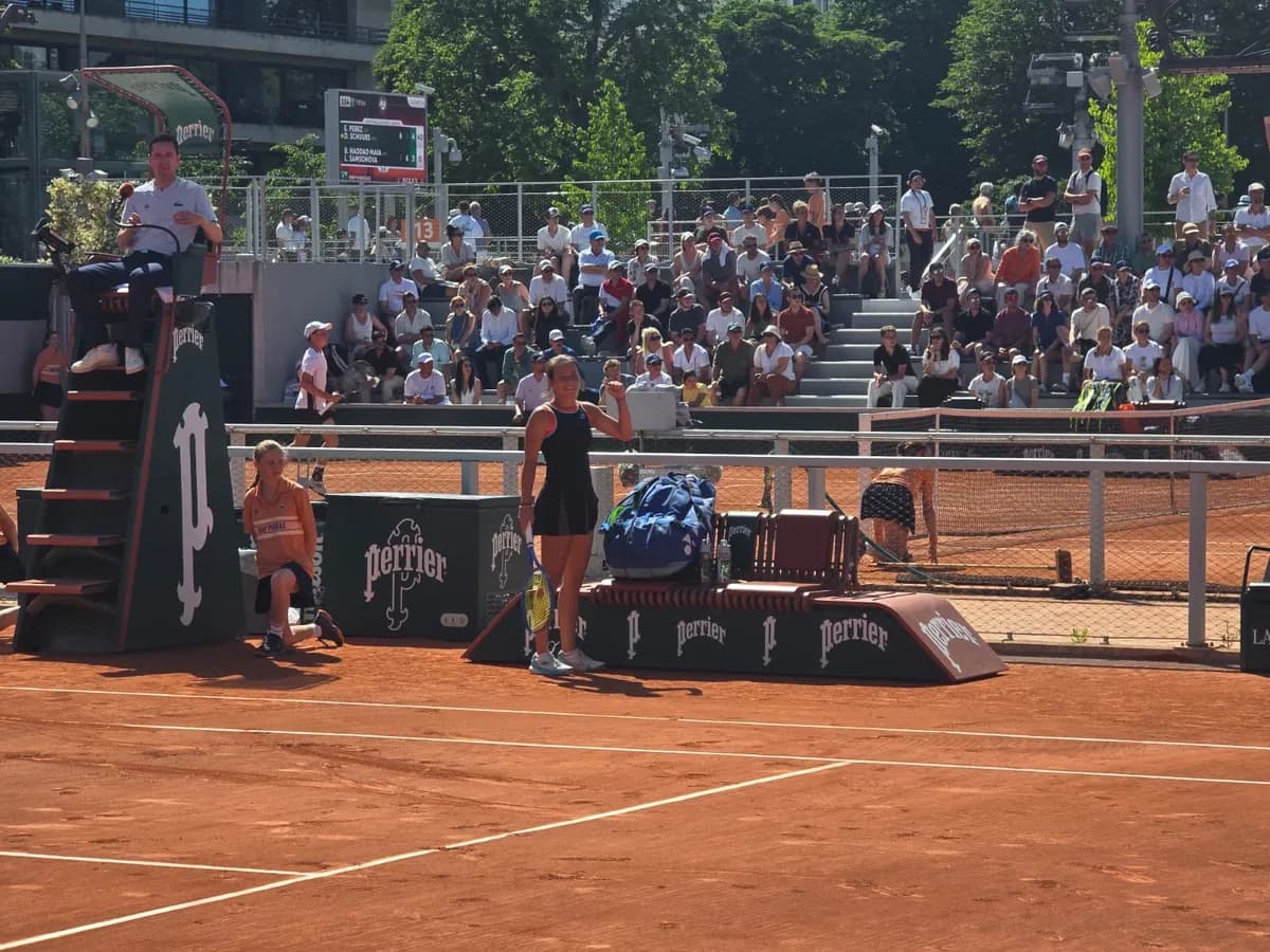 Srbija ima novo tenisko čudo: "Pomela" rivalke na Rolan Garosu, dominantna na startu u Parizu