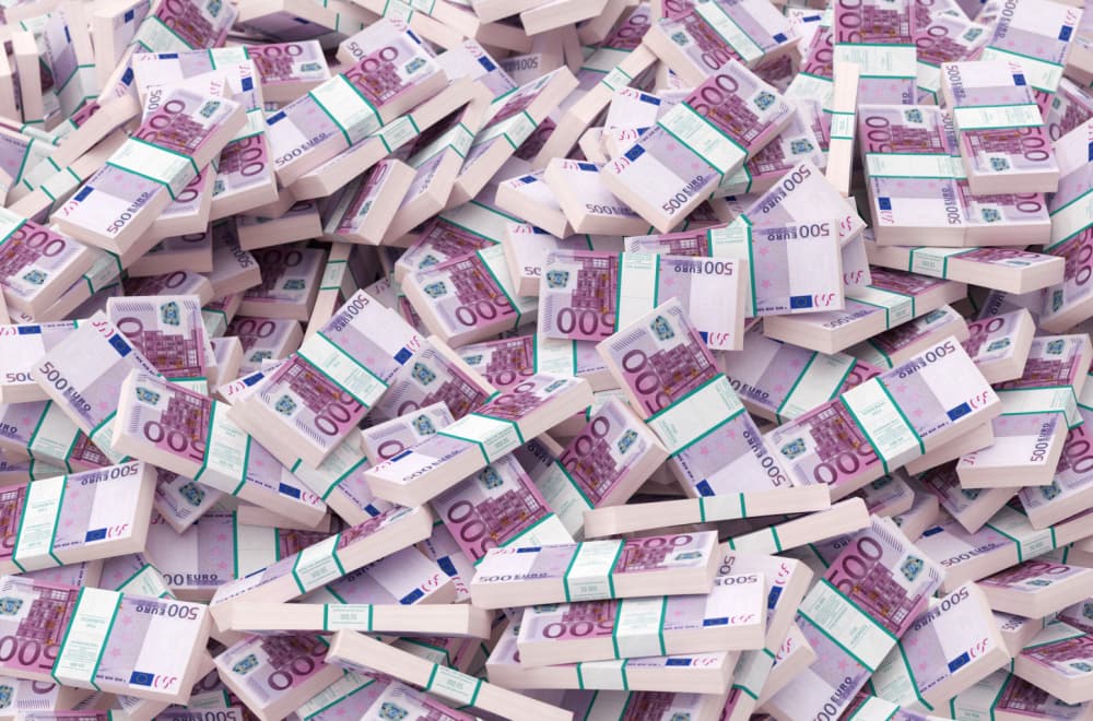 Italija uslovljava banke: "Pošto imate istorijski profit, pomozite državi"