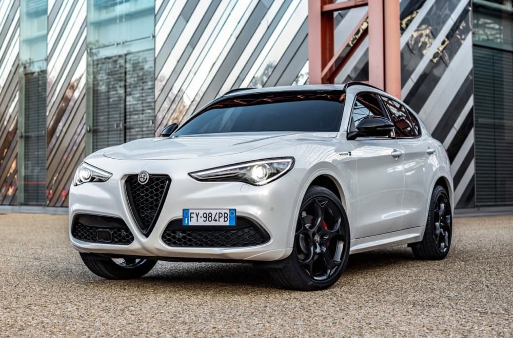 Alfa Romeo ima novi plan: Električni modeli stižu, ali hibridi ostaju ključni