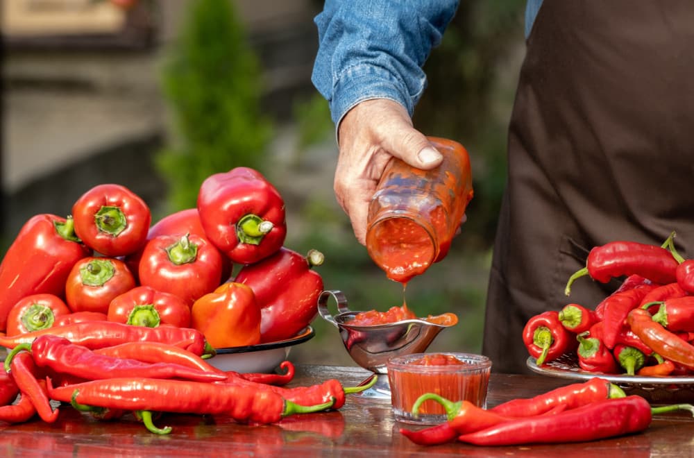 Bliži se sezona ajvara: Pogledali smo kolika je cena paprika
