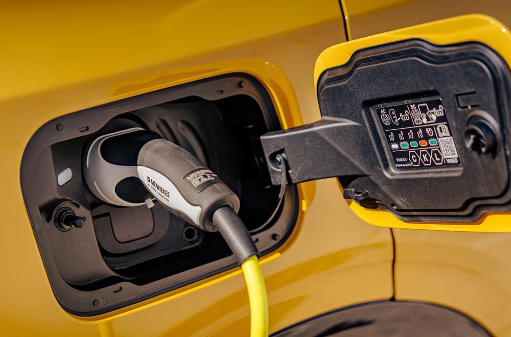 Svaki peti automobil u EU je potpuno električan