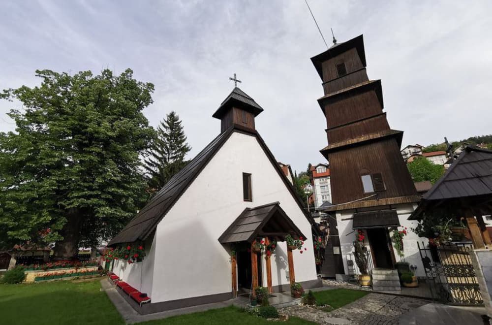 Biser skriven u strogom centru grada: Prelepa crkva krasi Užice, ima bogatu istoriju FOTO