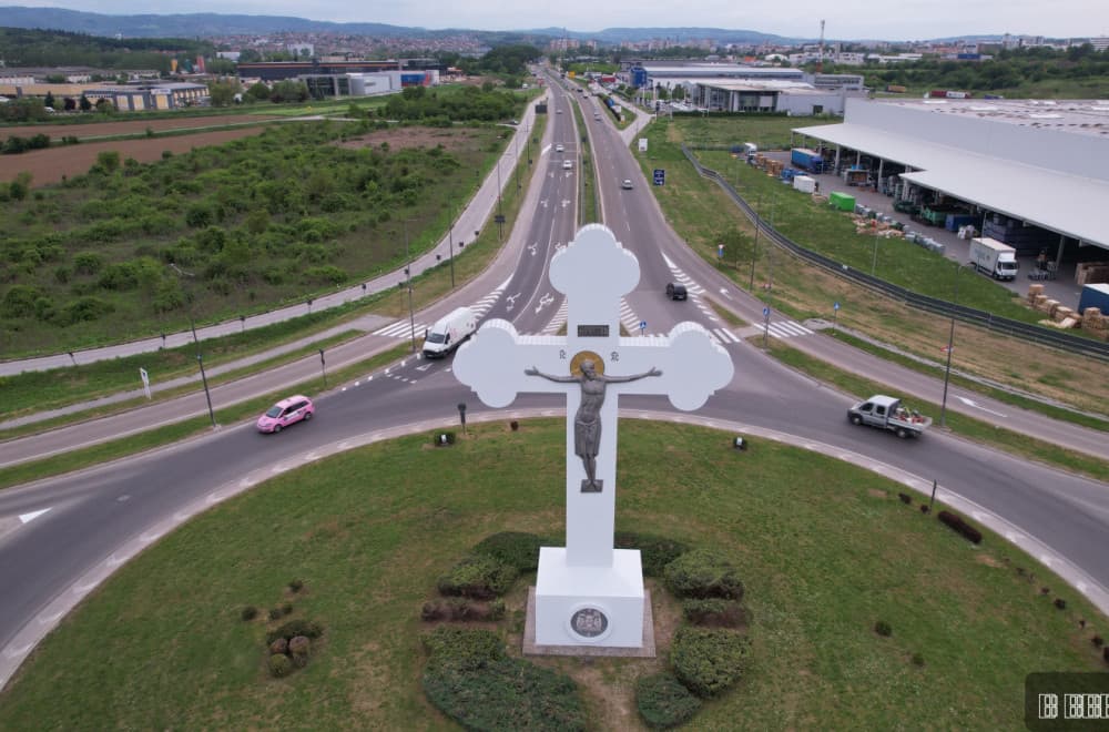 Jedan od najlepših simbola pravoslavlja u regionu nalazi se u srcu Srbije: Sada sija novim sjajem FOTO
