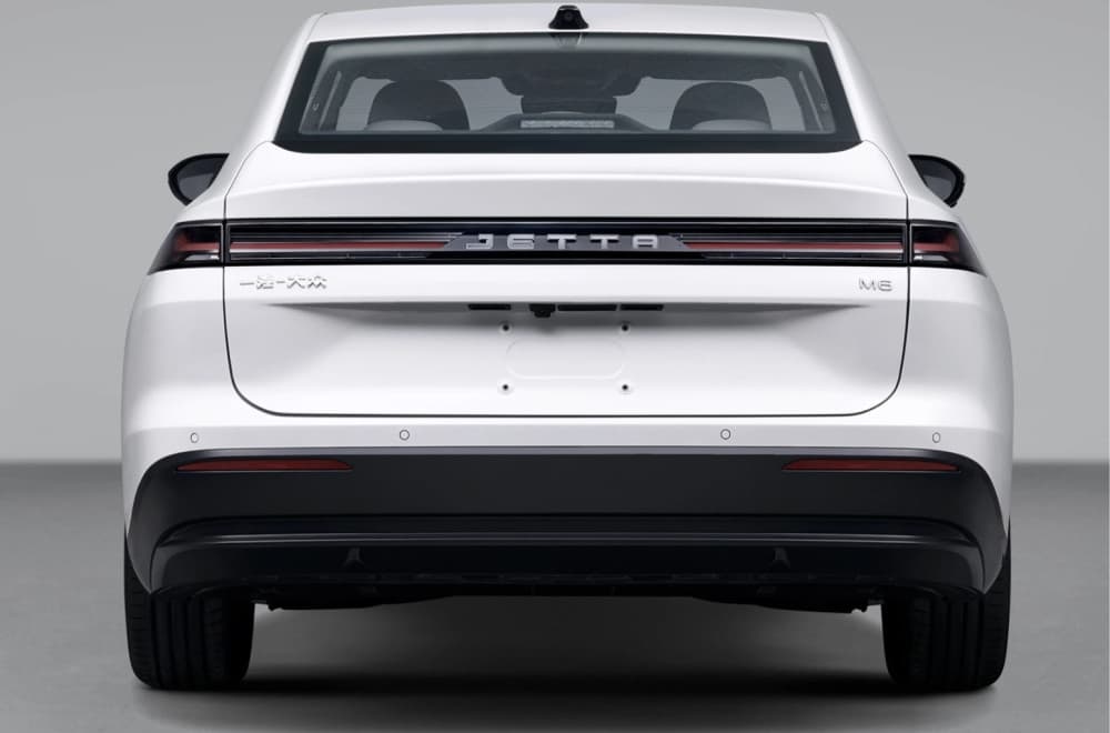 Spremna je nova Volkswagen Jetta – ali ne možete da je vozite FOTO