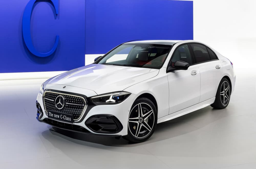 Ovo je Mercedes C-klase za 2027, a najveća novost nije ni motor ni dizajn FOTO