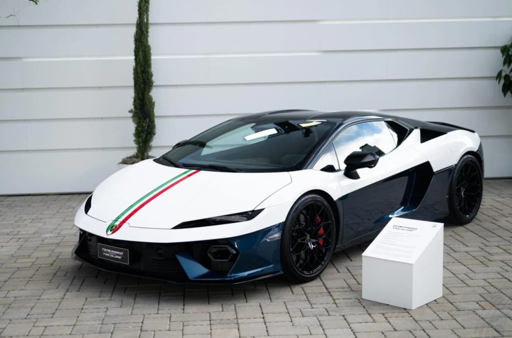 Lamborghini predstavio Temerario Tricolore: Čak 920 "konja" u čast Italije